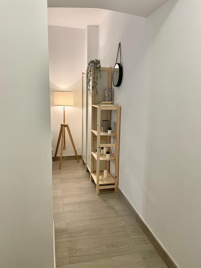 Stylish One Bedroom Flat In The Heart Of Madrid Exterior foto